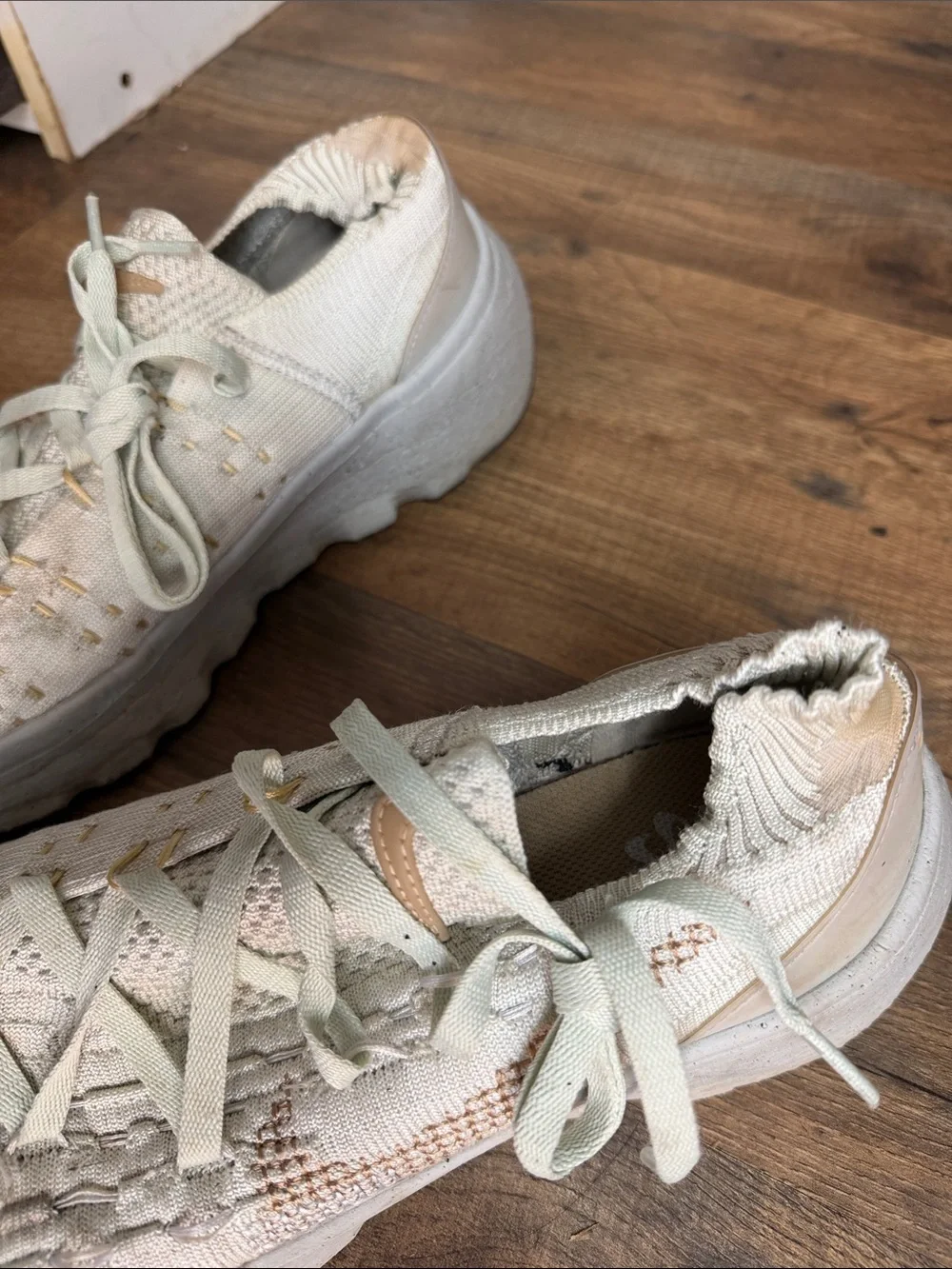 Nike Women’s Cream/Light Mint Knit Lace-Up Sneakers